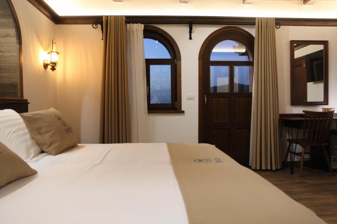 Kruja Albergo Diffuso , Inside Kruja Castle Dış mekan fotoğraf