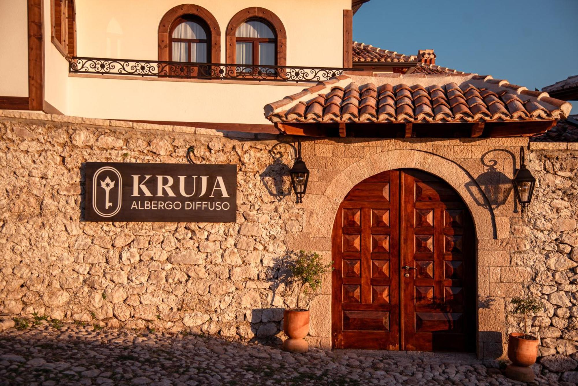 Kruja Albergo Diffuso , Inside Kruja Castle Dış mekan fotoğraf