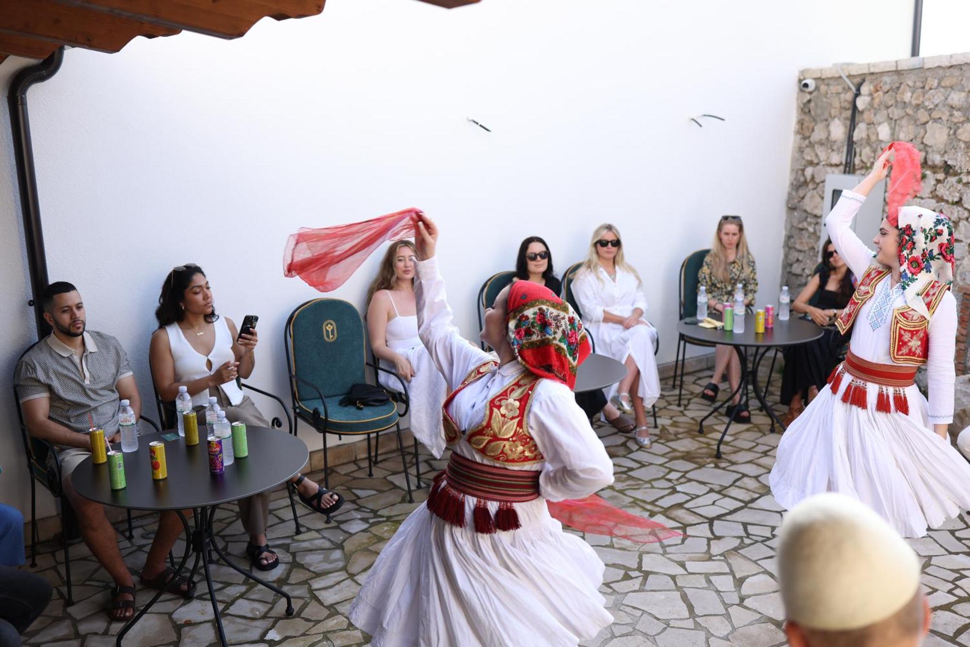 Kruja Albergo Diffuso , Inside Kruja Castle Dış mekan fotoğraf