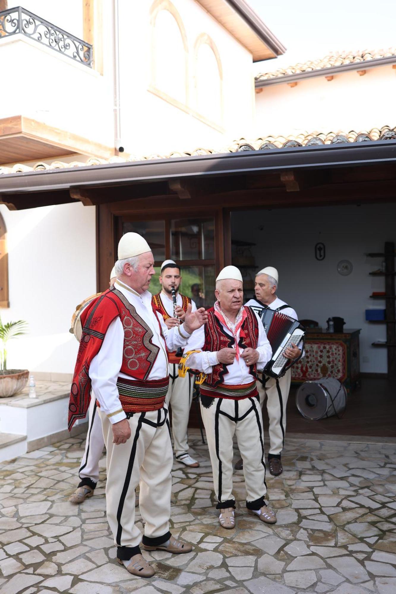 Kruja Albergo Diffuso , Inside Kruja Castle Dış mekan fotoğraf